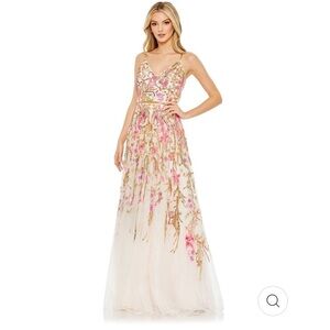 Mac Duggal V NECK FLORAL EMBELLISHED SPAGHETTI STRAP GOWN size 4 NEW $698